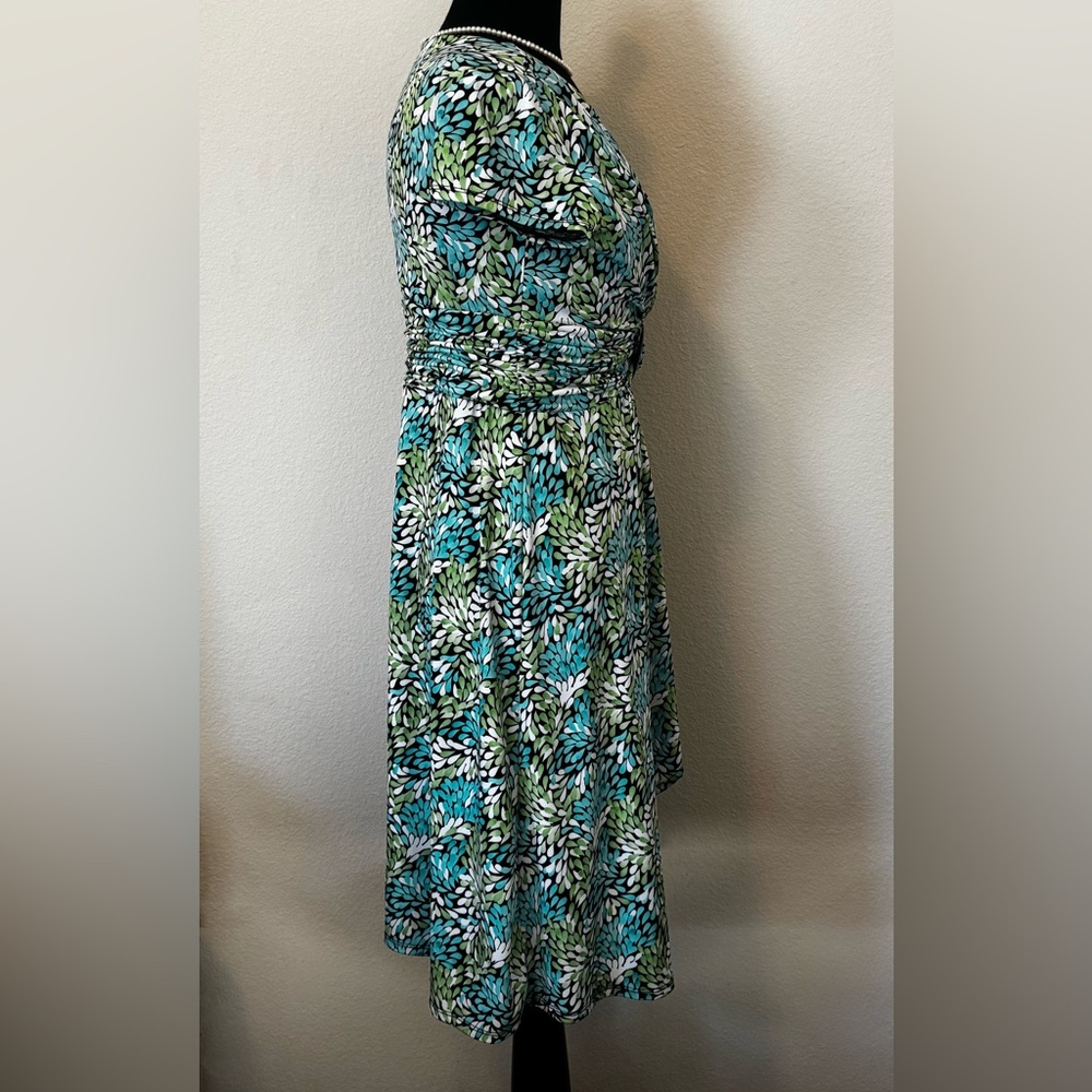 Studio I Leaf Pattern Spring Dress - Green & Blue 8 - Picture 5 of 8